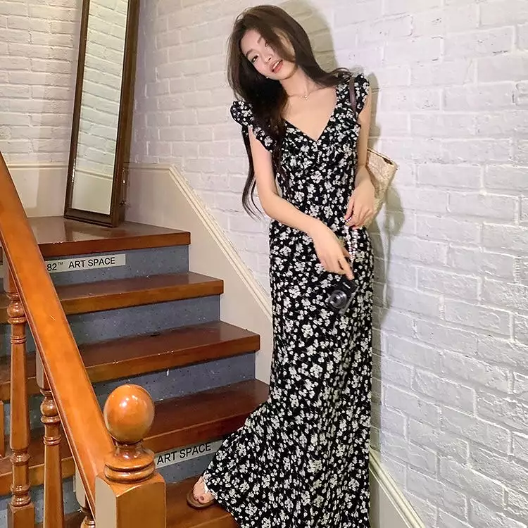 Black Floral V-Neck Maxi Dress