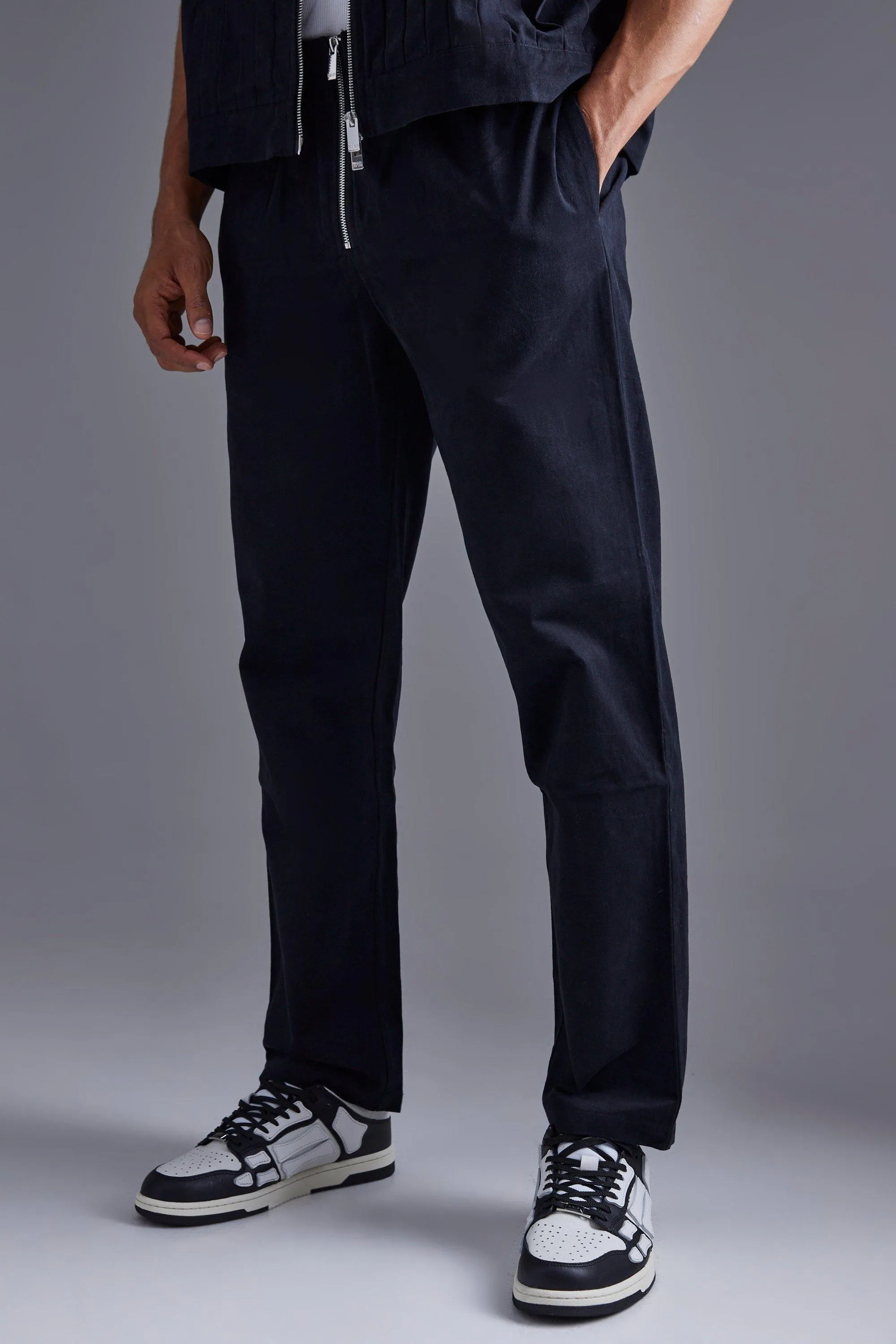 Fixed Waistband Zip Up Straight Leg Trouser | boohooMAN UK