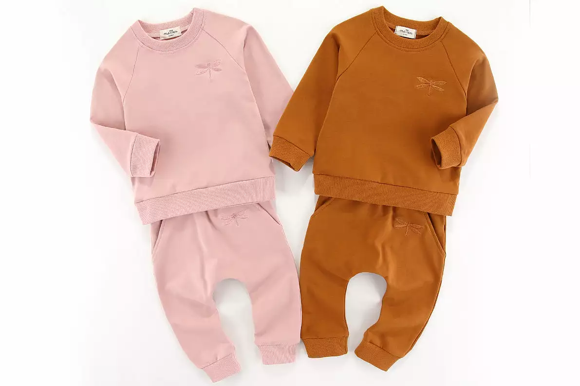 Lightweight Bondi Tracksuit Set: Jumper + pants