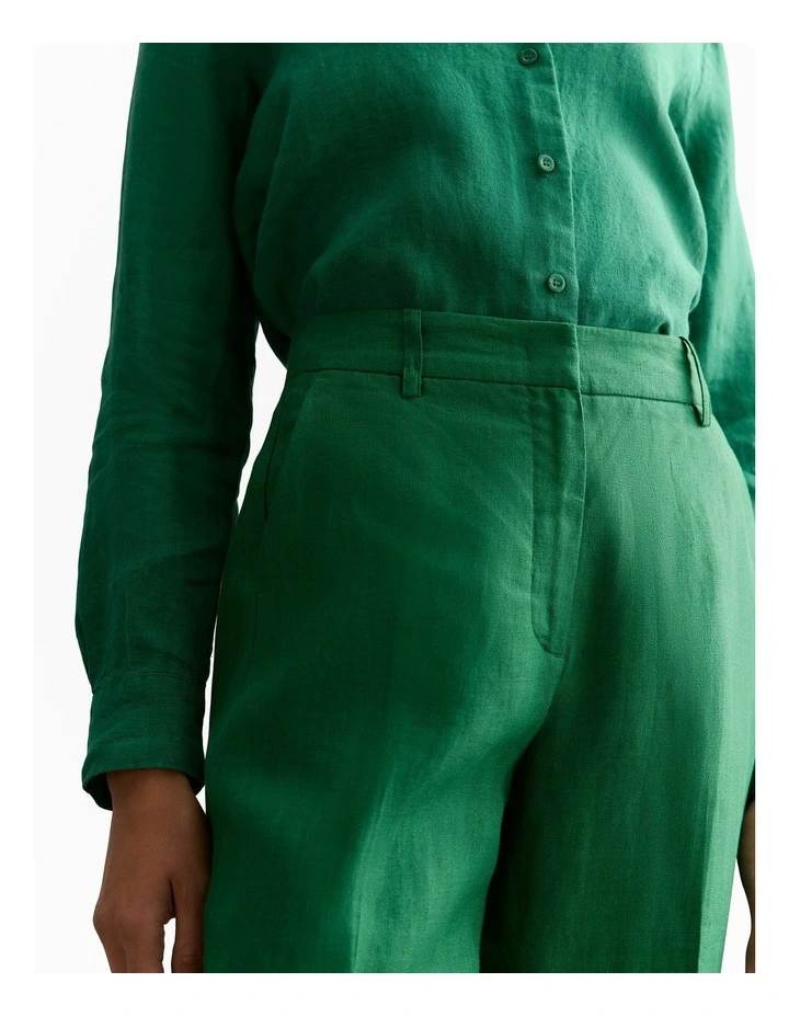 Linen Twill Tapered Leg Trouser in Evergreen