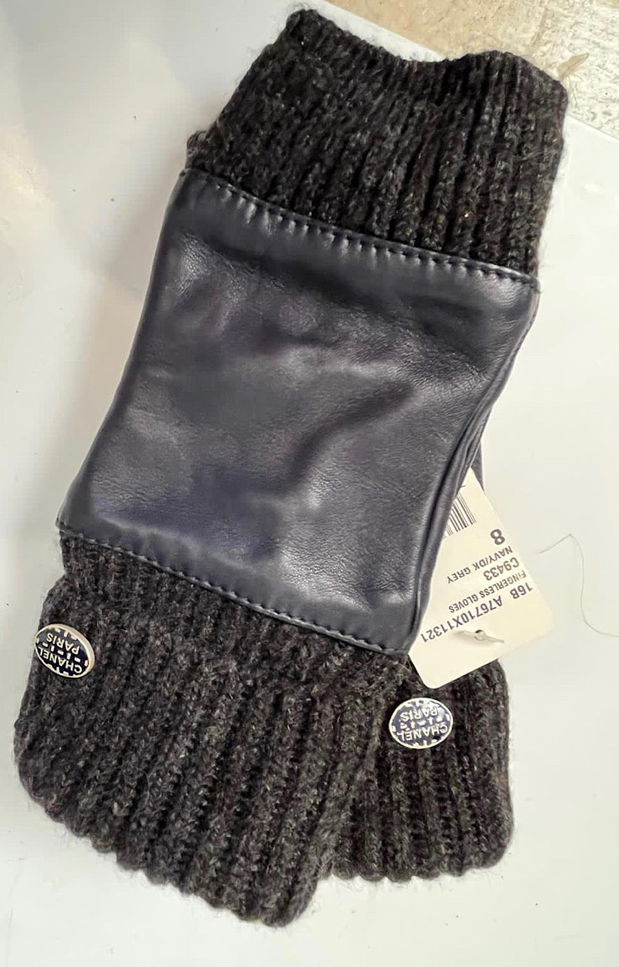 NWT Chanel 2016 16B Leather Cashmere Navy/Black/Dark Grey Fingerless Gloves Size 8