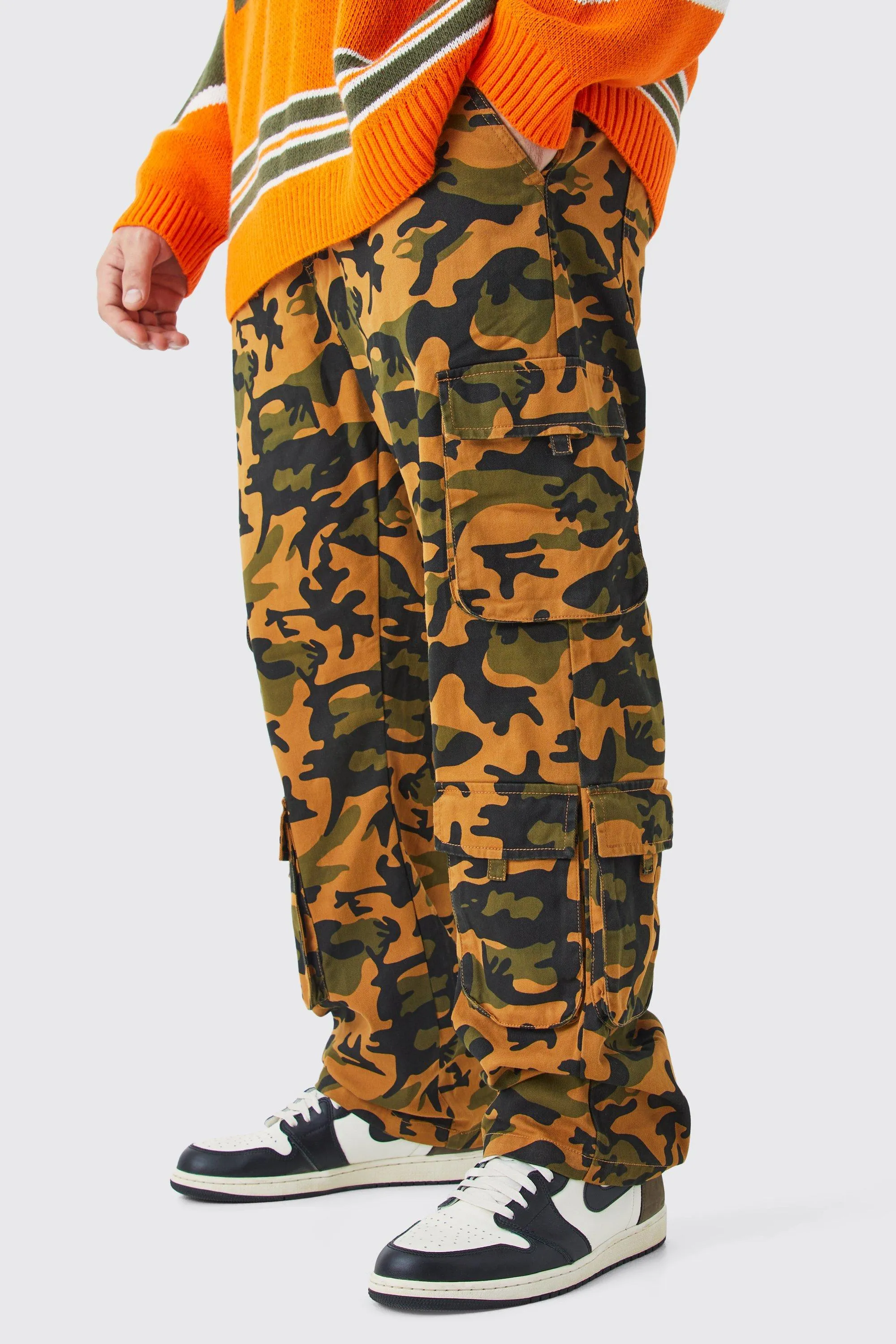 Plus Fixed Waist Straight Leg Twill Camo Cargo Trouser | boohooMAN UK