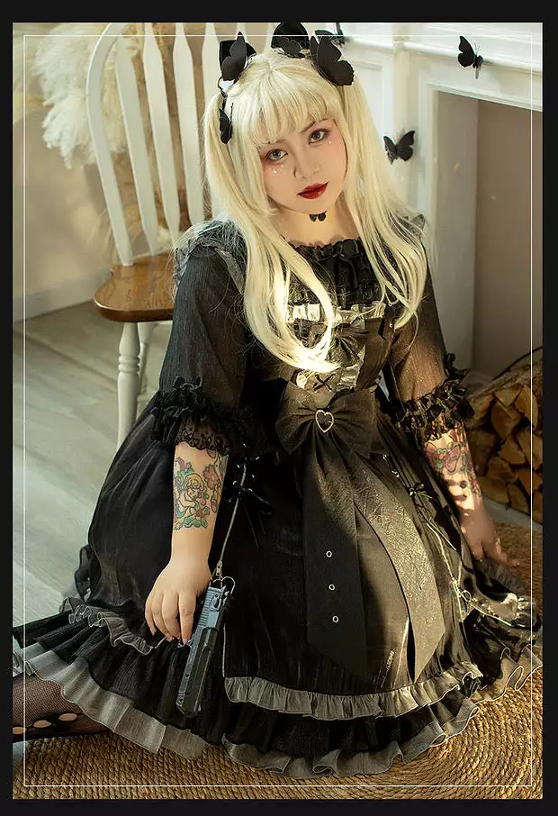 Plus size Goth Lolita metal heart dress