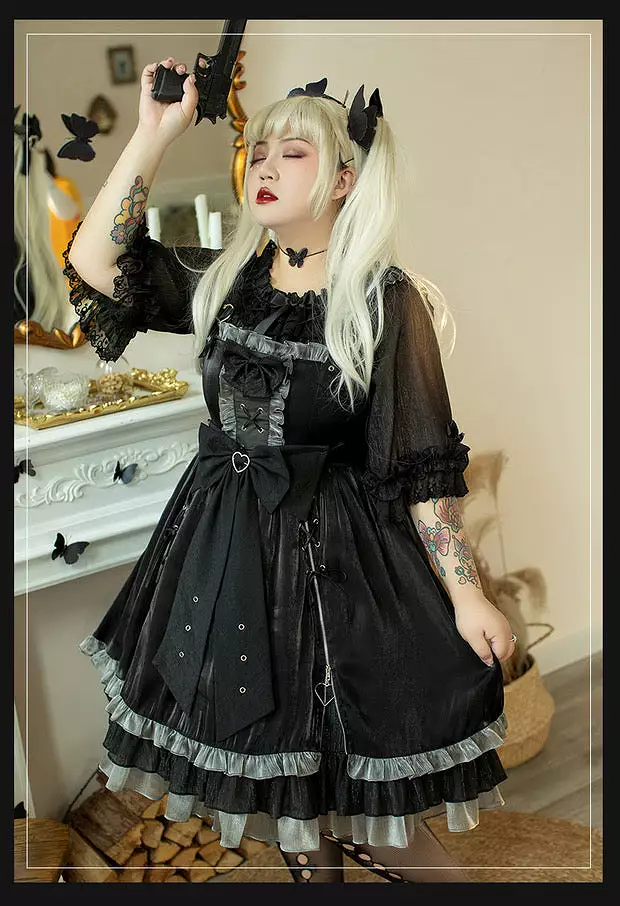 Plus size Goth Lolita metal heart dress