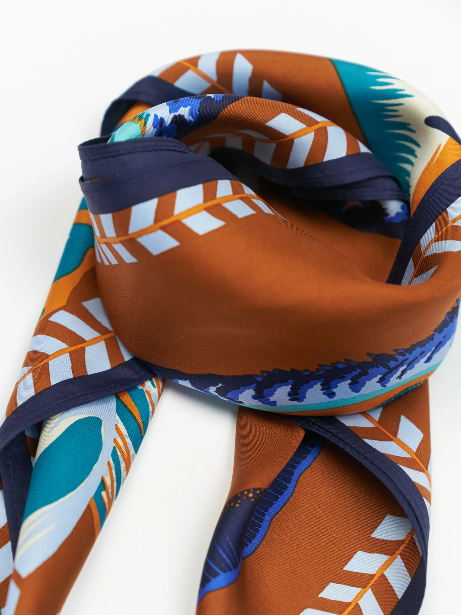 Silk Carre Scarf Toucan Caramel 