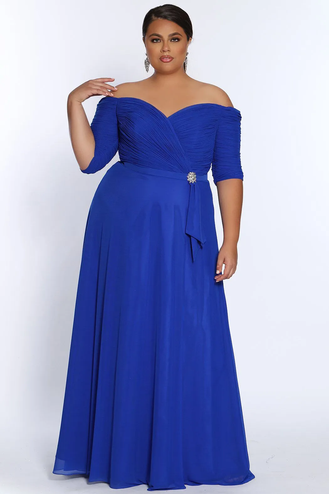 Simply Stunning Plus Size A-Line Evening Dress with Ruched Bodice