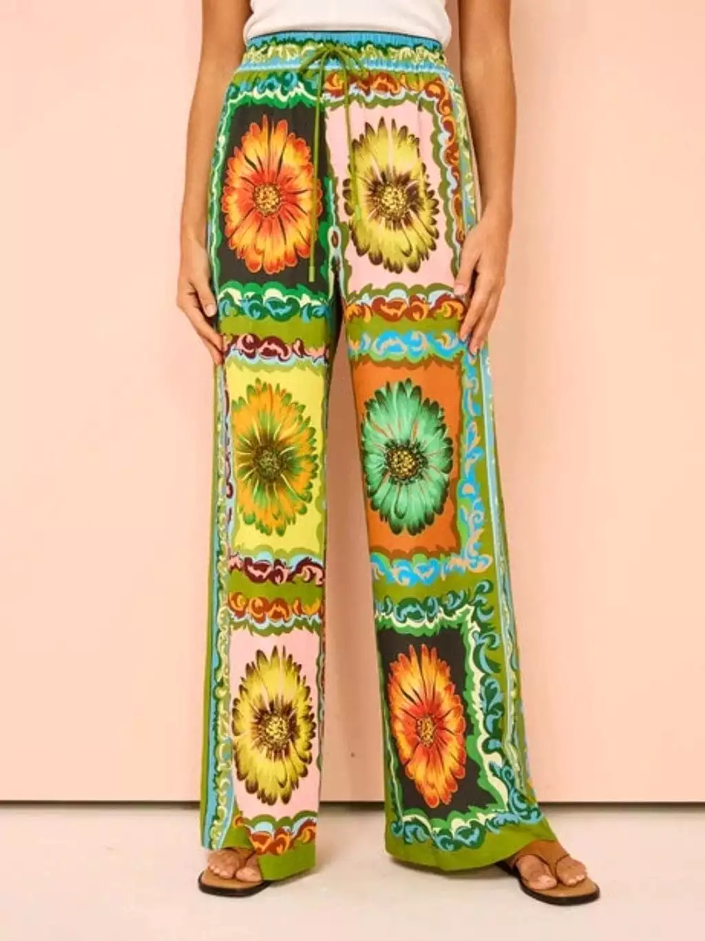 Stylish Green Print Pants Set