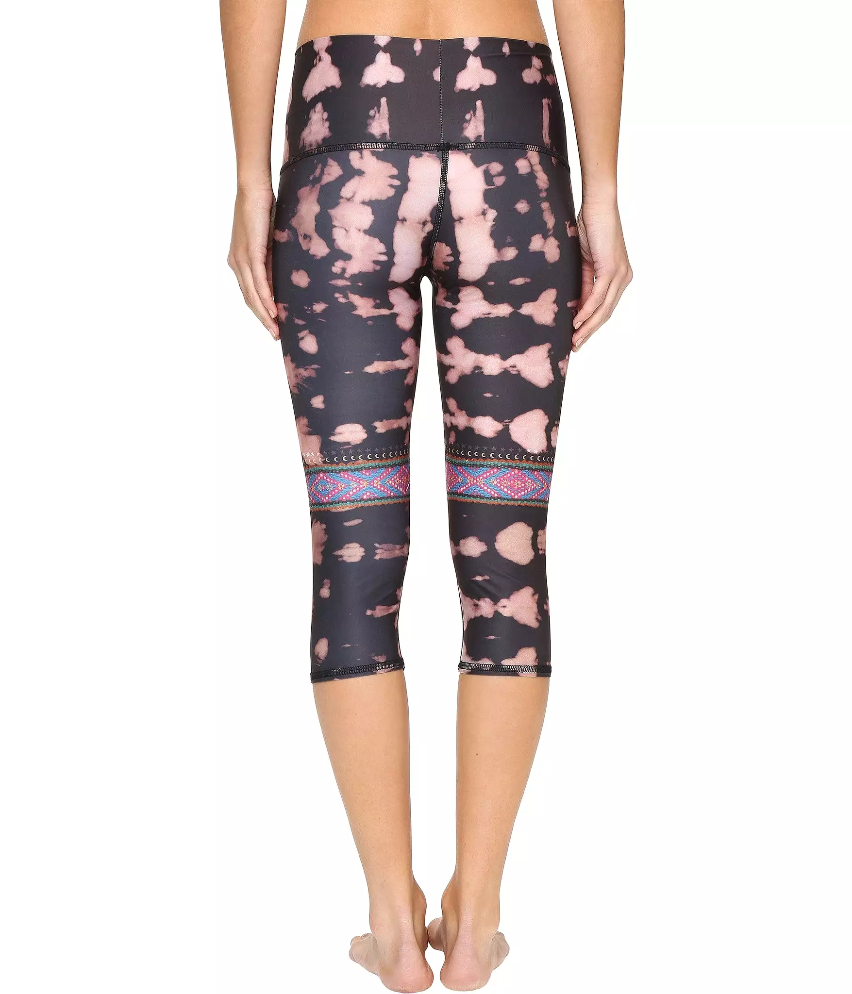 Teeki Cusco Rambler Goddess Capri Leggings