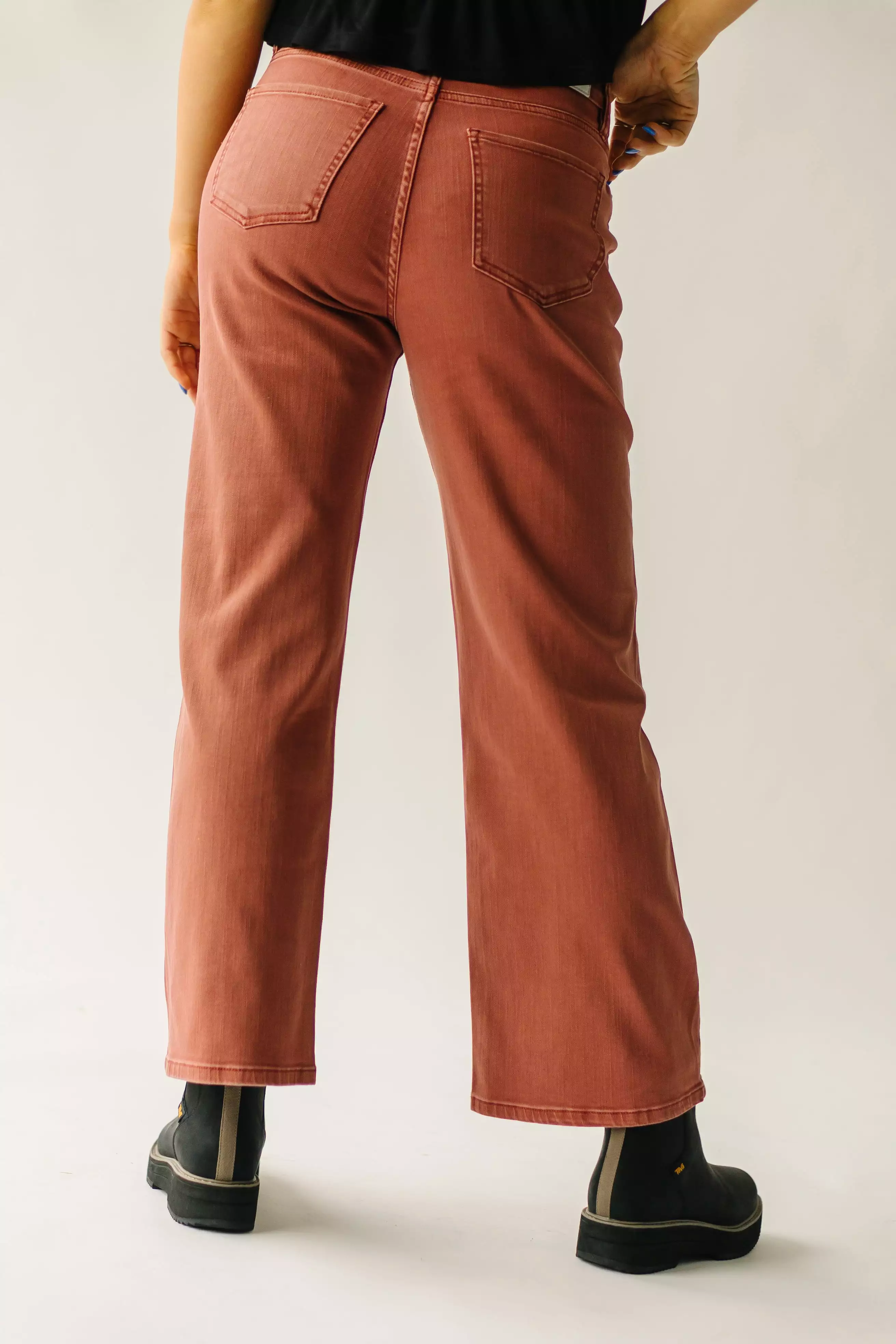 The Colvin Super High Rise Wide Leg Jean in Brick