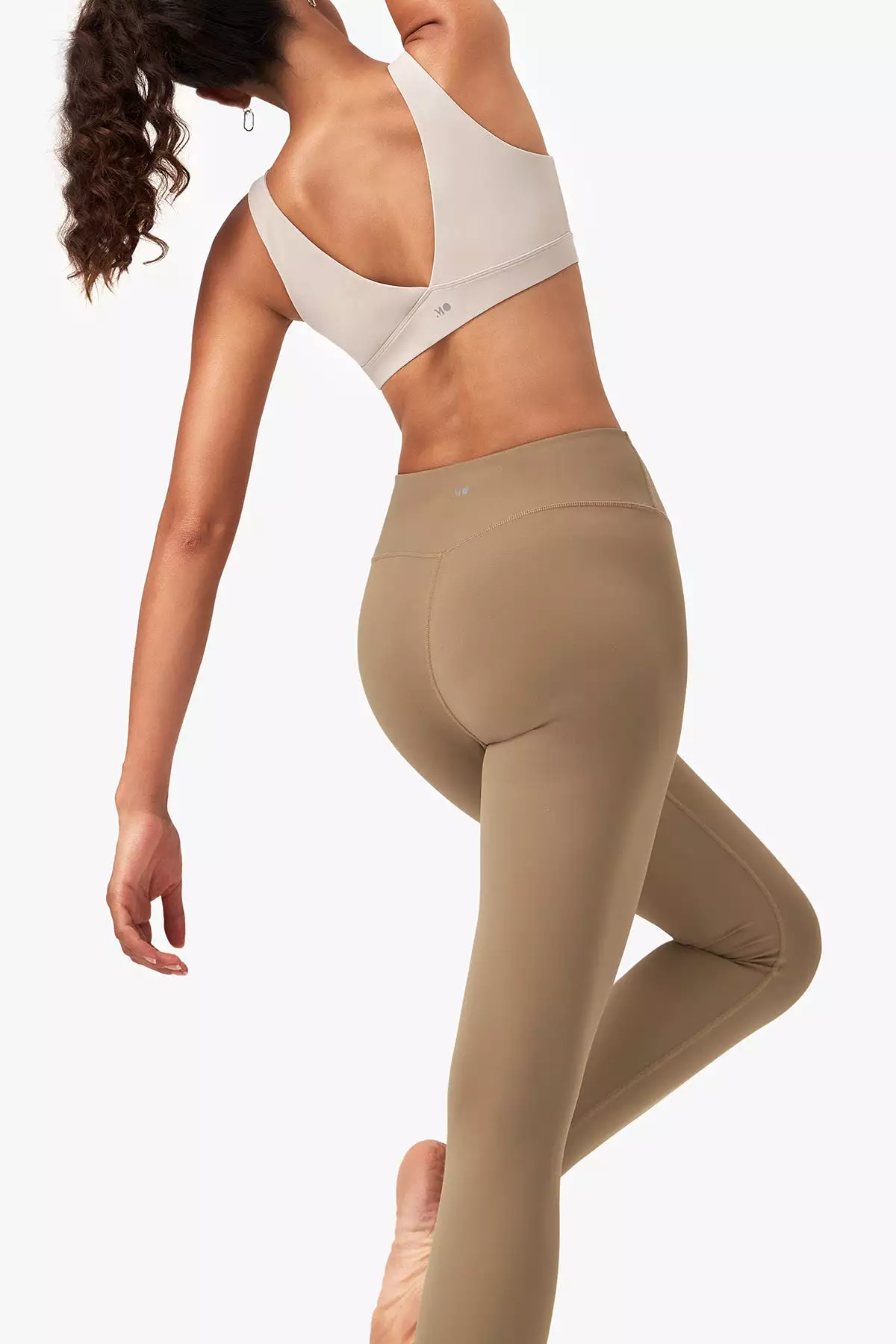 V-Waist Seamless Capri Leggings