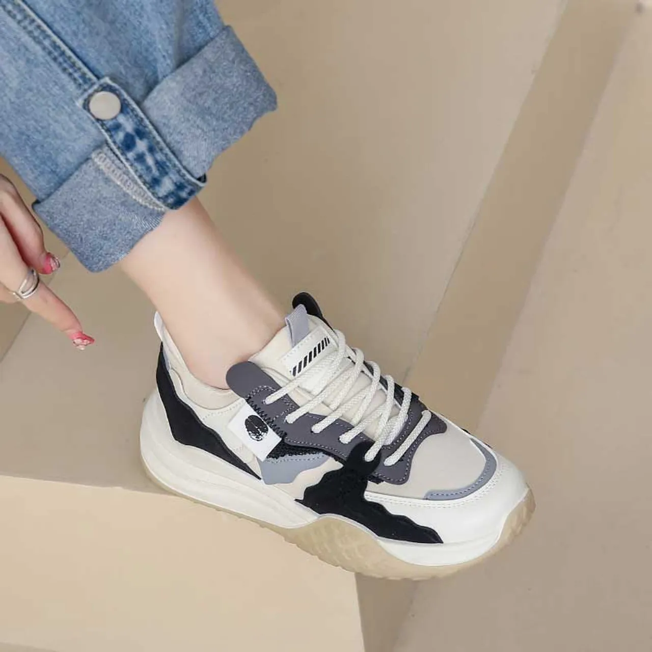 White black layered accents casual shoe sneaker