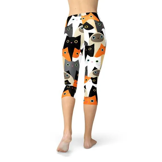 Women's All Over Cats Capri Leggings